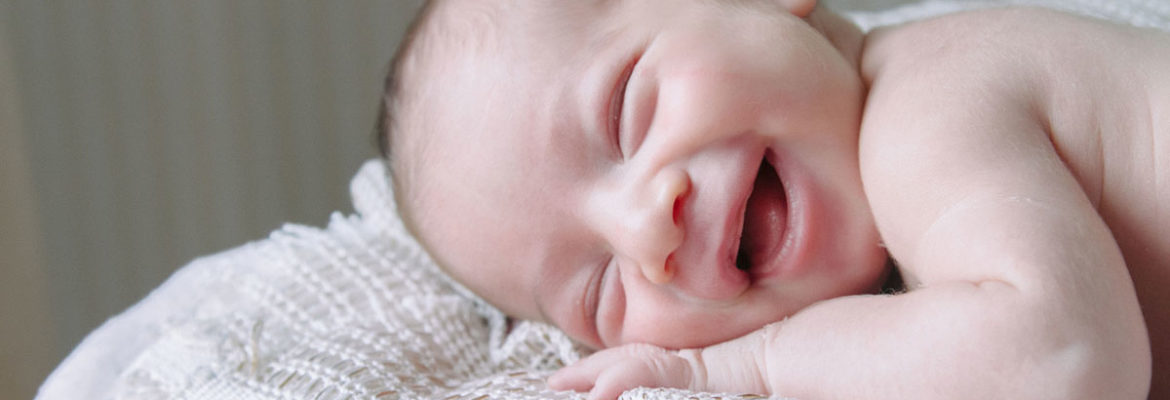 primi sorrisi | fotografo neonato salerno
