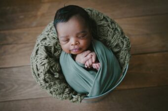 un Dicembre speciale Servizi fotografici Newborn a Domicilio Napoli