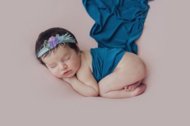 Little Brunette – Fotografia Newborn Aversa