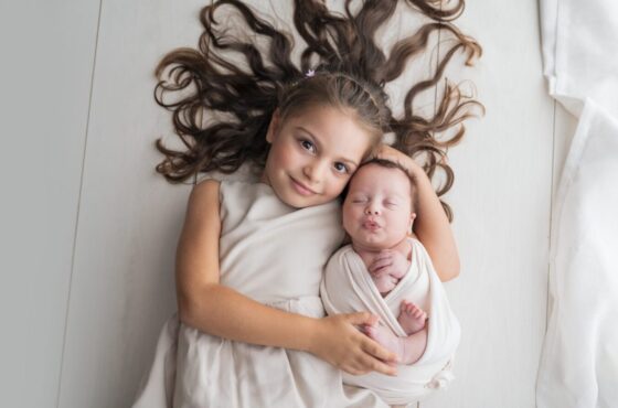 Scegliere un buon fotografo professionista per il tuo servizio fotografico newborn