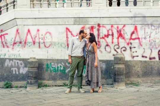 Engagement photoshoot al centro storico di Napoli