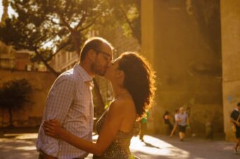 Engagement photoshoot al centro storico di Napoli