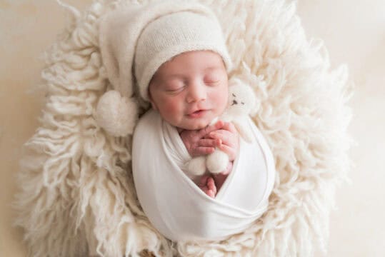 La magia di una sessione fotografica newborn a domicilio - Napoli
