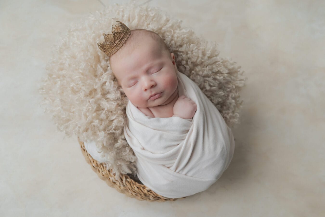 Servizio fotografico newborn a domicilio - Aversa