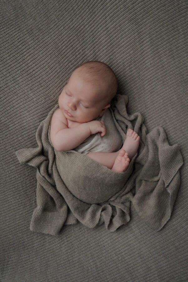 Giuseppe, servizio fotografico newborn a domicilio - Napoli