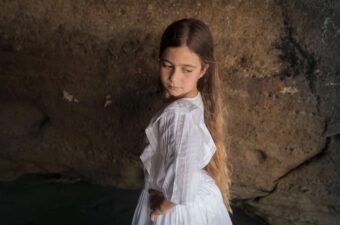 La Prima Comunione di Filippa a Napoli: Un Giorno Indimenticabile