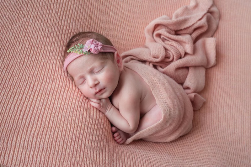 Servizio Fotografico Newborn a Domicilio a Napoli e in Campania