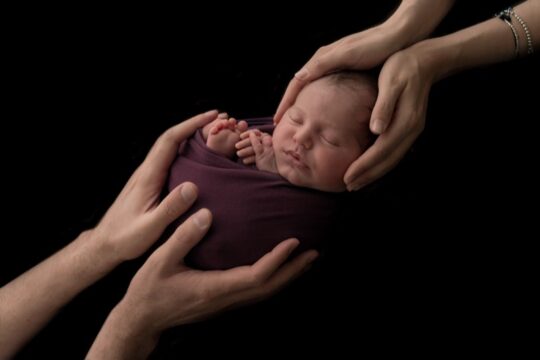 Servizio fotografico newborn a Napoli: cosa aspettarsi davvero