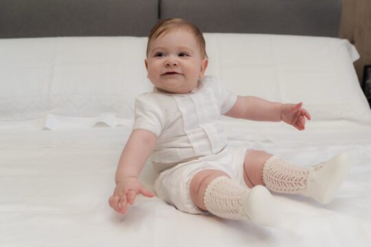 Bambino 8 mesi battesimo Napoli foto in casa