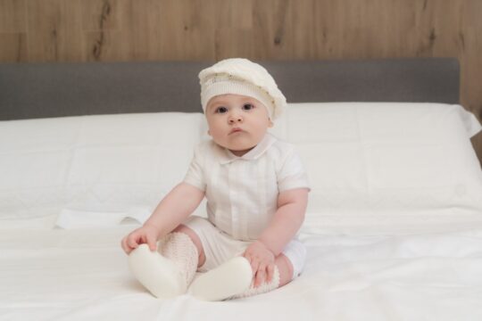 Bambino 8 mesi battesimo Napoli foto in casa