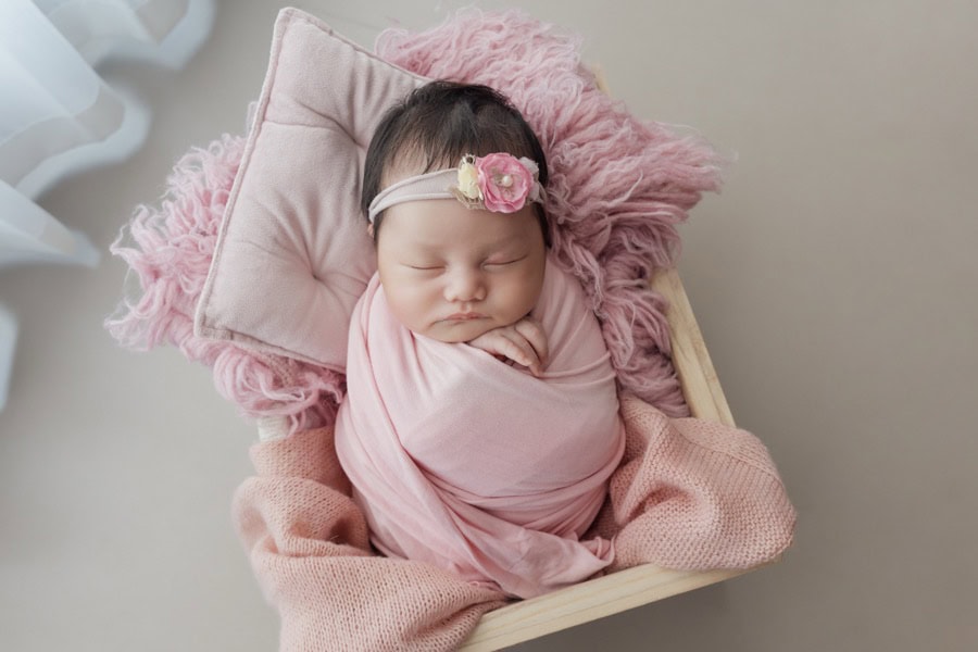 Servizio Fotografico Newborn a Domicilio a Napoli e in Campania