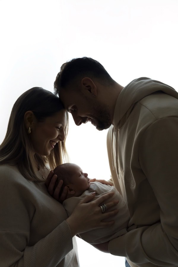 foto famiglia con neonati